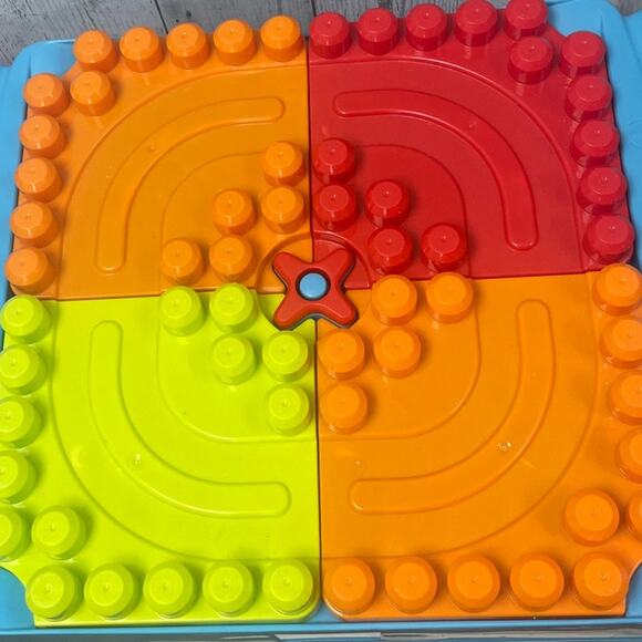 MegaBlocks Platform Building Table w Collapsible Legs Storage Compartment - Picture 2 of 4